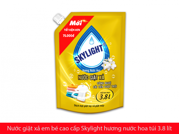 Nước giặt xả cao cấp Skylight - Hương nước hoa - Túi 3.8 Lít